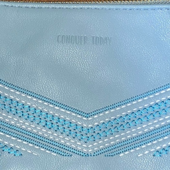 Conquer Today Inspirational Wristlet - Picture 3 of 8